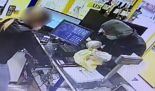 Roma - Rapina negozio surgelati con mascherina: arrestato (21.03.20)