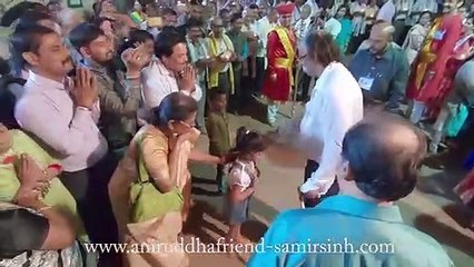 Sadguru Shree Aniruddha greeting shraddhavans at Shree Harigurugram (31st January 2019)