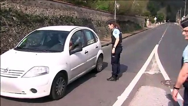 Confinement : Voilà ce que vous devez faire en voiture en cas de contrôle de police