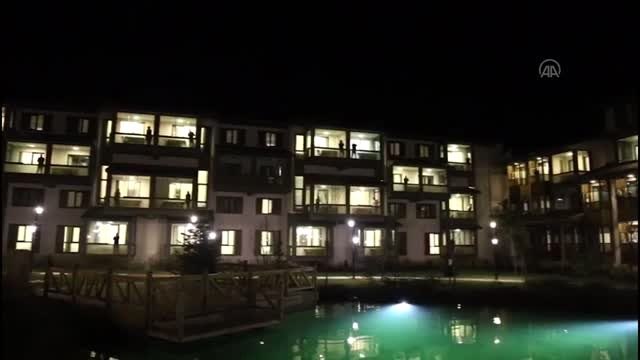 Termal tesis sakinlerinden sağlık çalışanlarına alkışlı destek