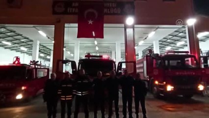 Sağlık çalışanlarına itfaiyeden alkışlı ve sirenli destek