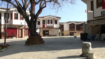 Turizm beldesi hayalet kente döndü