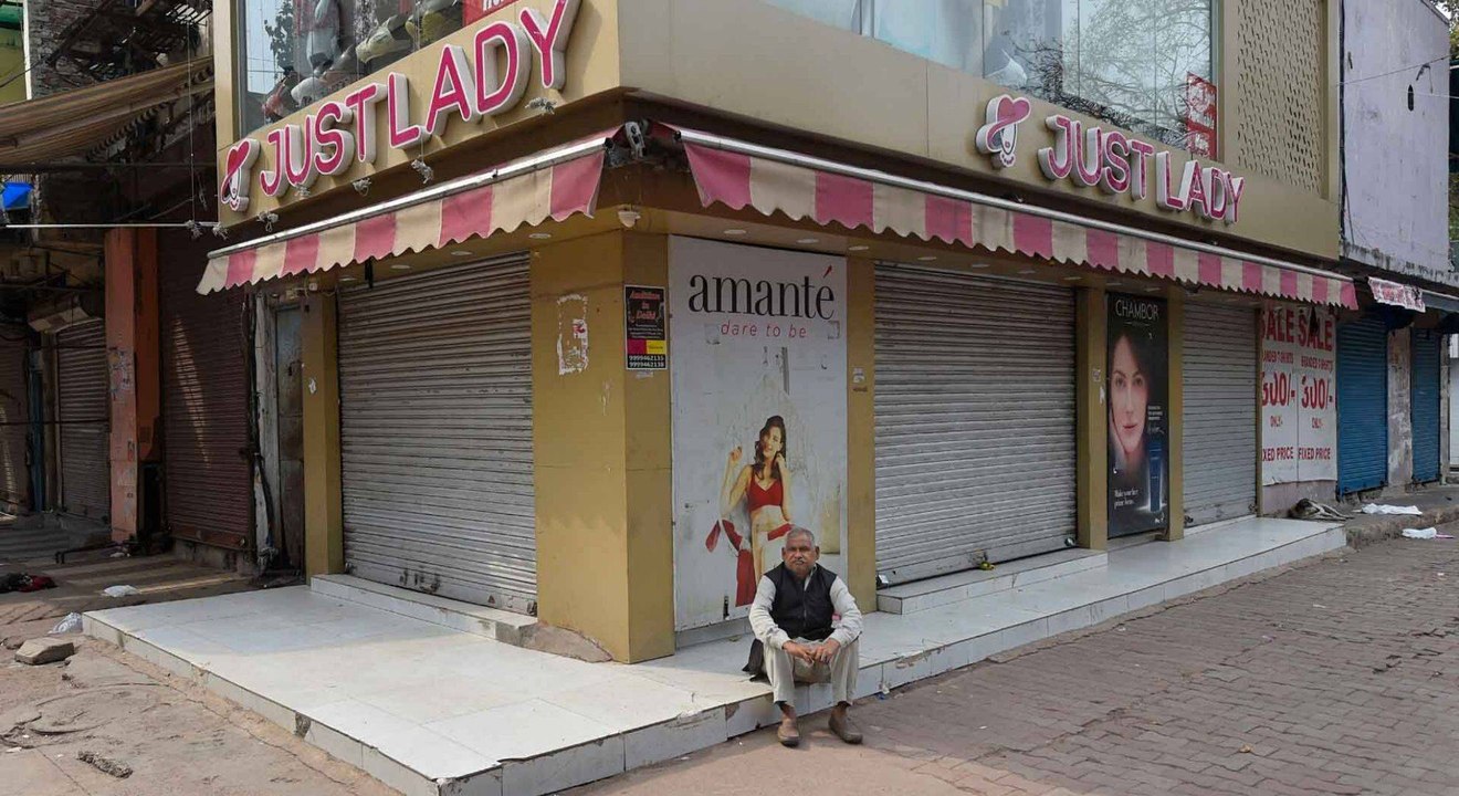 India ready for Janata Curfew to stop spread of COVID-19