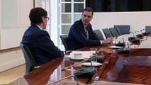 Sánchez dice que llegarán días muy duros y pide prepararse