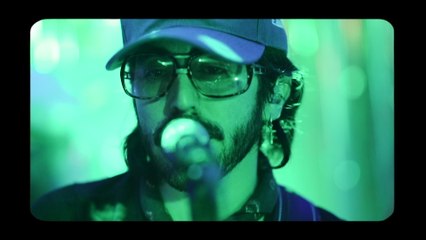 Salvador Y El Unicornio - Zé