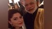 Kanika Kapoor की PM Modi के साथ Viral हो रही Photo का सच । Boldsky