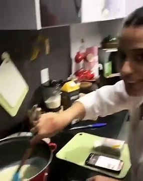 Iqra Aziz cooking food for her husband Yasir Hussain
