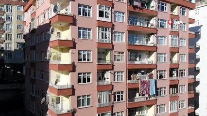 Rize'de tahliye edilen 10 katlı bina havadan görüntülendi