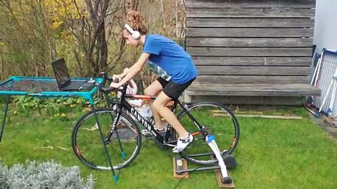 #staysafe_Radln und Serien schauen