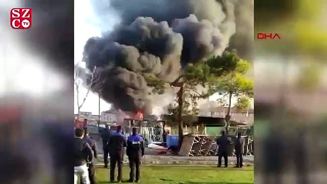 Bahçelievlerde depoda çıkan yangın 3 kamyonete sıçradı