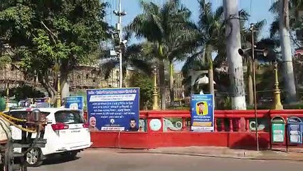 इंदौर में जनता कर्फ़्यू के बीच राजबाड़ा पर ड्रोन से दवाई छिड़काव, देखें वीडियो