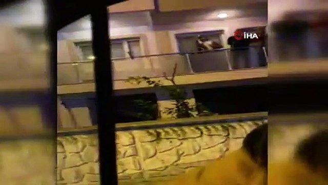 Koronavirüs | Vatandaşların 'sağlık çalışanlarına alkışlı desteğine' megafondan seslendi: Sizin için buradayız