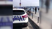 İstanbul polisinden sokaktaki vatandaşlara 