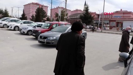 BURDUR Pazar girişinde 65 yaş kimlik kontrolü
