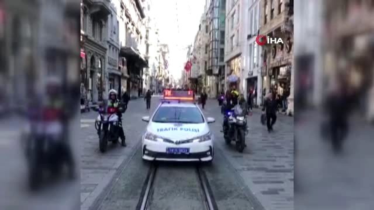 Taksim Meydanı güvercinlere kaldı