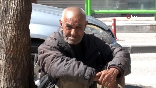 Yasağa uymayan yaşlı vatandaş polis ekiplerine zor anlar yaşattı