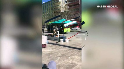 Diyarbakır'da dehşet anları! Pompalı tüfekle halk otobüsünü durdurup saldırdı