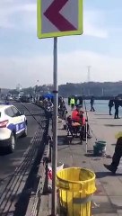 Polisten vatandaşa "evde kalın" anonsu