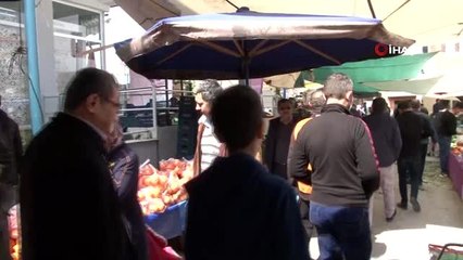 Pamukkale Belediyesi risk grubundaki vatandaşlar için pazara çıktı