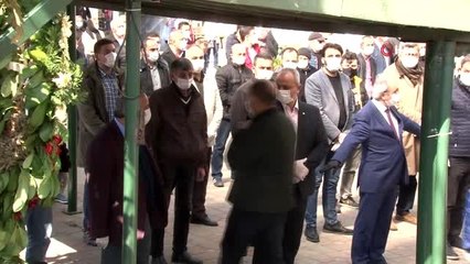 Kemal Kılıçdaroğlu korona virüsü tedbirleri kapsamında kız kardeşinin cenazesine katılamadı