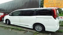 Toyota Noah Hybrid Review and Specs.