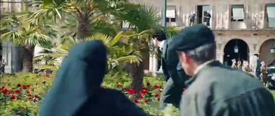 Mientras dure la guerra - Trailer