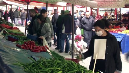 İzmir’de 65 yaş üstü vatandaşlara polis ve bekçiden uyarı