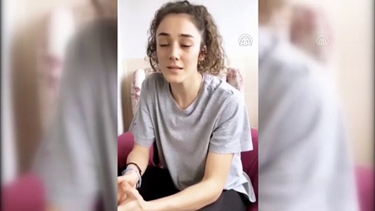 Neslihan Yiğit ve Özge Bayrak, antrenmanlarını...