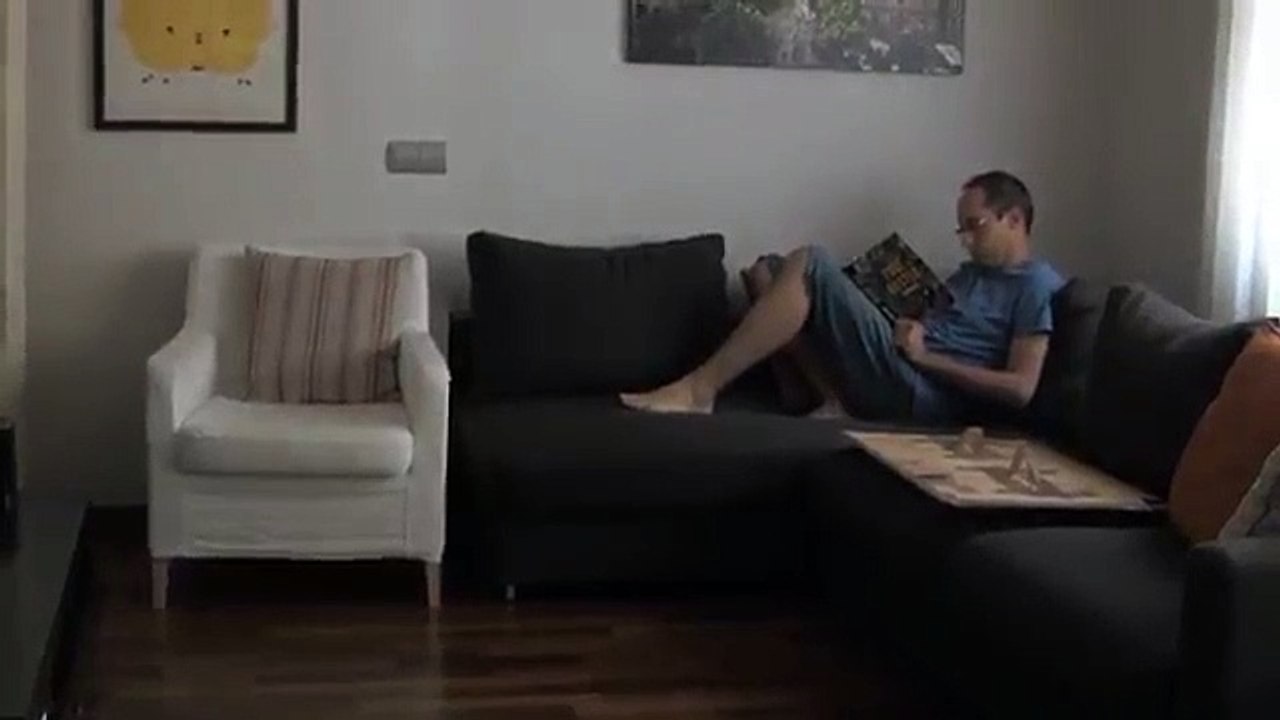 Confinement : Ce papa a la solution pour passer un moment tranquille !