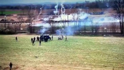 Yunanistan, sınırında top oynayan sığınmacılara dahi tahammül edemedi - EDİRNE