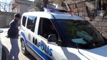 Kahramanmaraş'ta 65 yaş üstü vatandaşların ihtiyacını polis karşılıyor