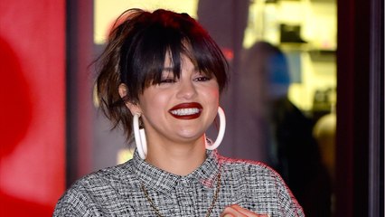 Selena Gomez Completed "Safe Hands Challenge"