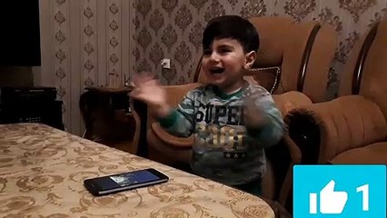 Funny Baby Dancing and Clapping Kid Video