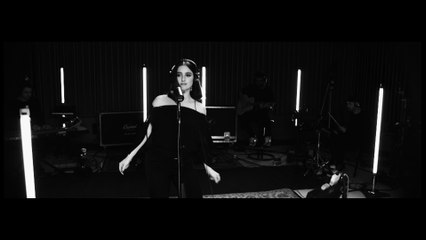 BANKS - Drowning
