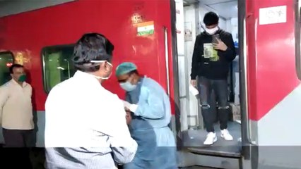 क्रांति एक्सप्रेस में मिला कोरोना संदिग्ध यात्री, स्वास्थ्य विभाग की टीम ने मथुरा जंक्शन पर उतारा