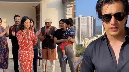 Yeh Rishta Kya Kehlata fame Shivangi Joshi & Mohsin Khan Clap for Janta Curfew |FilmiBeat