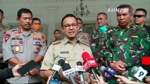 Anies Serukan Untuk Tak Bersalaman dan Berpelukan Dengan Orang Tua di Rumah, Sebab....