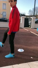 Défi du 22 réalise par Noam U11