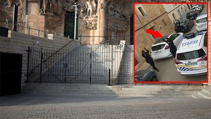 İspanyol polisi karantinadaki halka moral vermek için şarkılar söyleyip dans etti