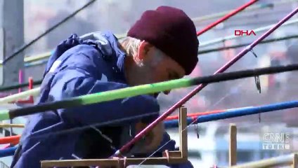 Salgına rağmen kuyruk oluştu!