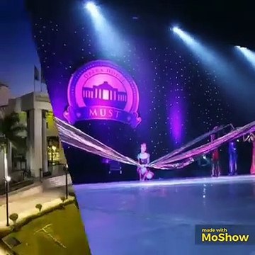 الحب والاحترام المتبادل بين طلاب وأساتذة جامعة مصر للعلوم والتكنولوجيا يشعل مواقع التواصل الاجتماعى