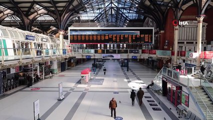 - Londra hayalet şehre döndü