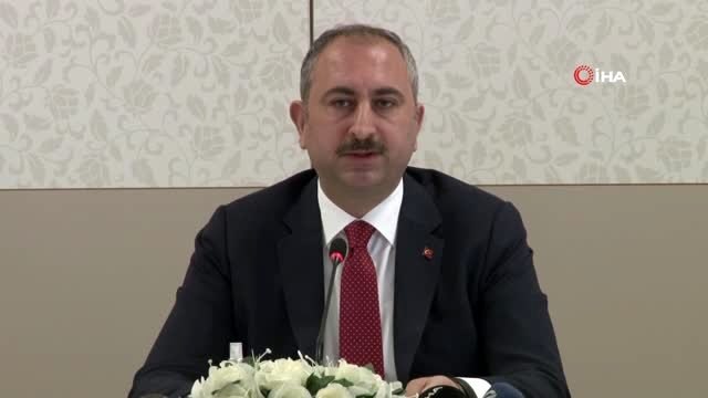 Adalet Bakanı Gül korona virüs salgınına yönelik alınan yeni tedbirleri açıkladı