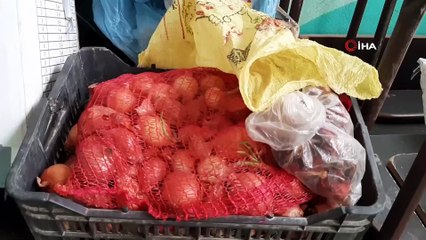 - Suriye’den kaçan aileler boş okula sığındı