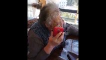 Koronavirüs | Mansur Yavaş, tedbir amalı evden çıkmayan yaşlı kadını aradı: Salgın bitsin ziyaretine geleceğim