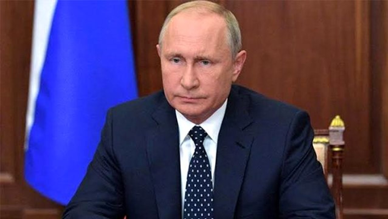 Rusya'da 65 yaş üstü kişilere getirilen sokağa çıkma yasağı Putin için geçerli mi? Kremlin yanıtladı