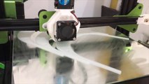Imprimen mascarillas en 3D para ayudar a hospitales de Euskadi