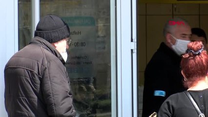 ANKARA Ankara'da polis ekipleri, sokağa çıkanları uyardı