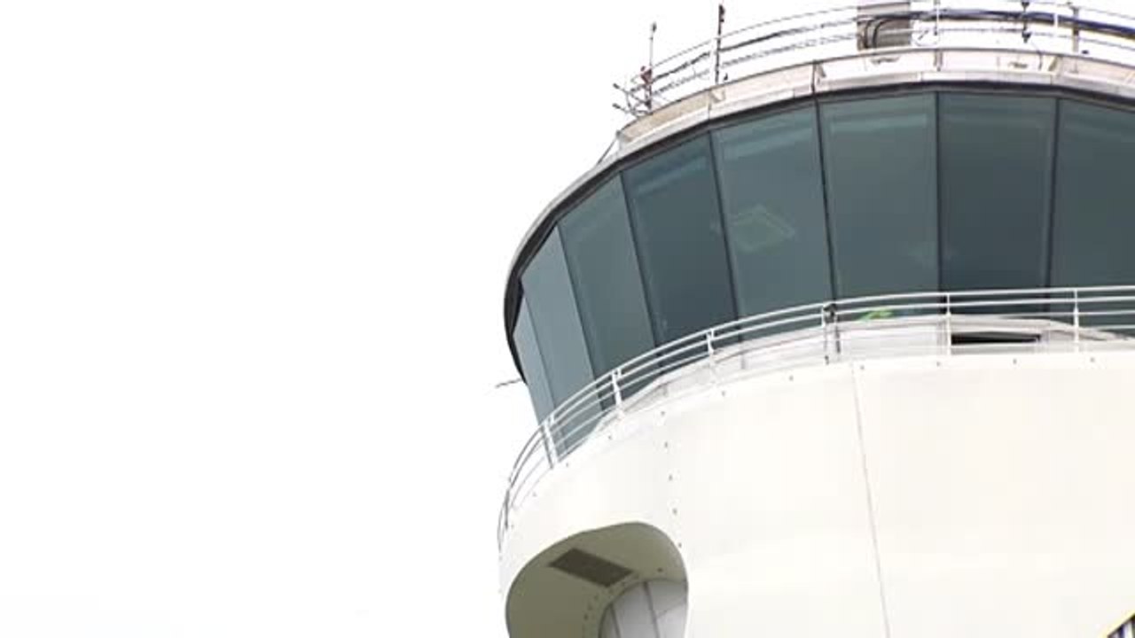 El Ejército realiza labores de desinfección en Bilbao