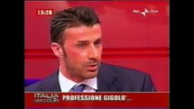 Roy Gigolo ospite a Italia allo specchio più intervista